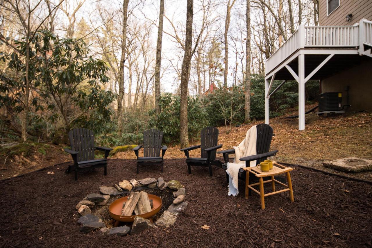 Sunflower Suite At The Wanderer Boone Exterior photo