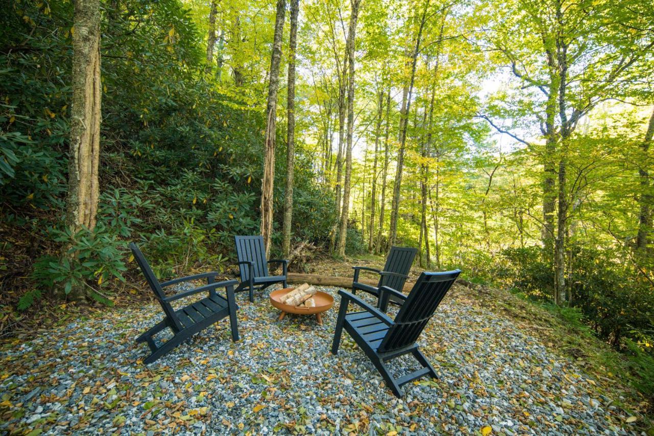 Sunflower Suite At The Wanderer Boone Exterior photo